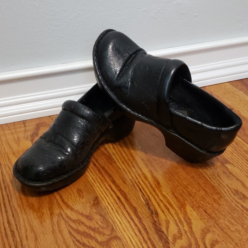 B.O.C. CLOGS